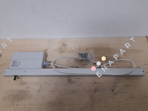 43573/002 Operador de rack