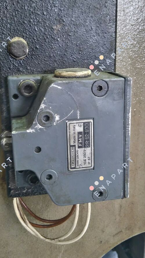 FMV2R12100 Interruptor de limite