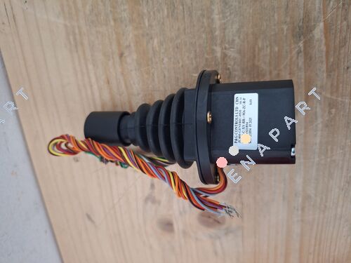 J C 4 0 0 - C - X Y- RR - / - M A - Z C - R - P 