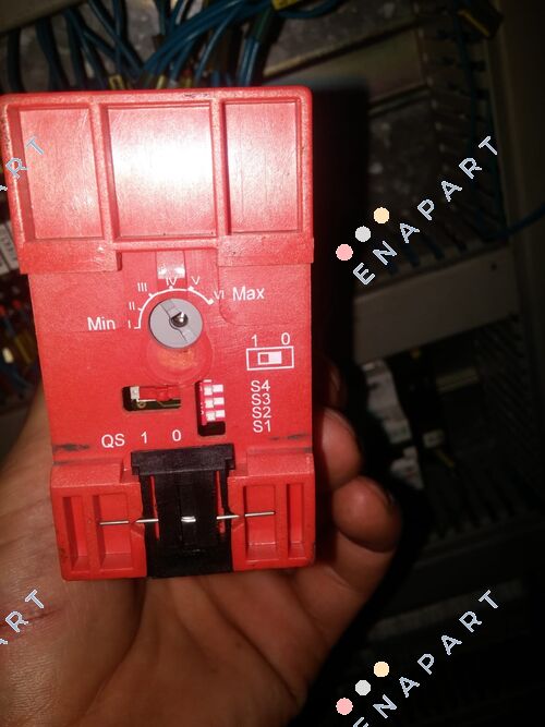 P/N: 101195504, Type: SRB324ST 24V (V.3) Monitores de porta de proteção e módulo de controle de segurança