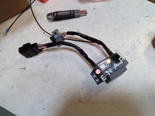 000.310.05 ADAPTAÇÃO DE LED. FLECHAS