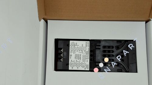 UREG50-1AAA00 / 0001642 Controlador universal